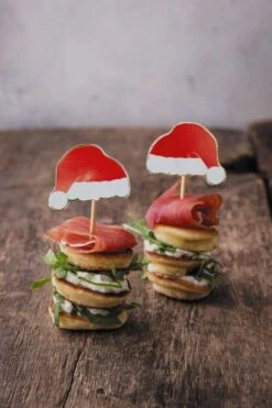 Party Pro 812915, Sachet De 10 Pics à Cocktail Bonnets De Noël -Xmas Deco Shop 812915 l 2