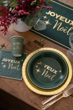 SANTEX 8106-27, Paquet De 10 Assiettes Joyeux Noël Chic, 22,5cm Vert Sapin -Xmas Deco Shop 91 8106