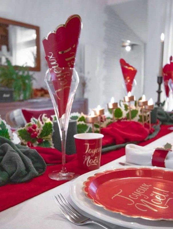Party Pro 91342JN, Sachet De 8 Gobelets Joyeux Noël, Rouge Et Or 4 Party Pro 91342JN, Sachet De 8 Gobelets Joyeux Noël, Rouge Et Or – Image 2